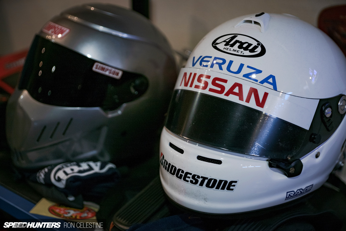 Ron_Celestine_Veruza_Helment