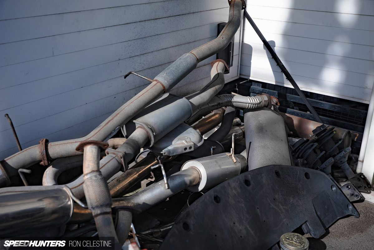 Ron_Celestine_Veruza_Mufflers