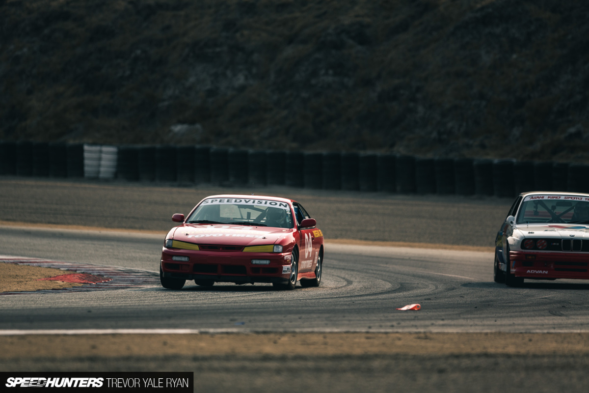 2017-Rolex-Reunion-Nissans-Racing-By-Trevor-Ryan-015