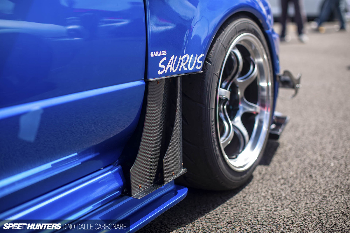 The Canadian Garage Saurus R34 GT-R