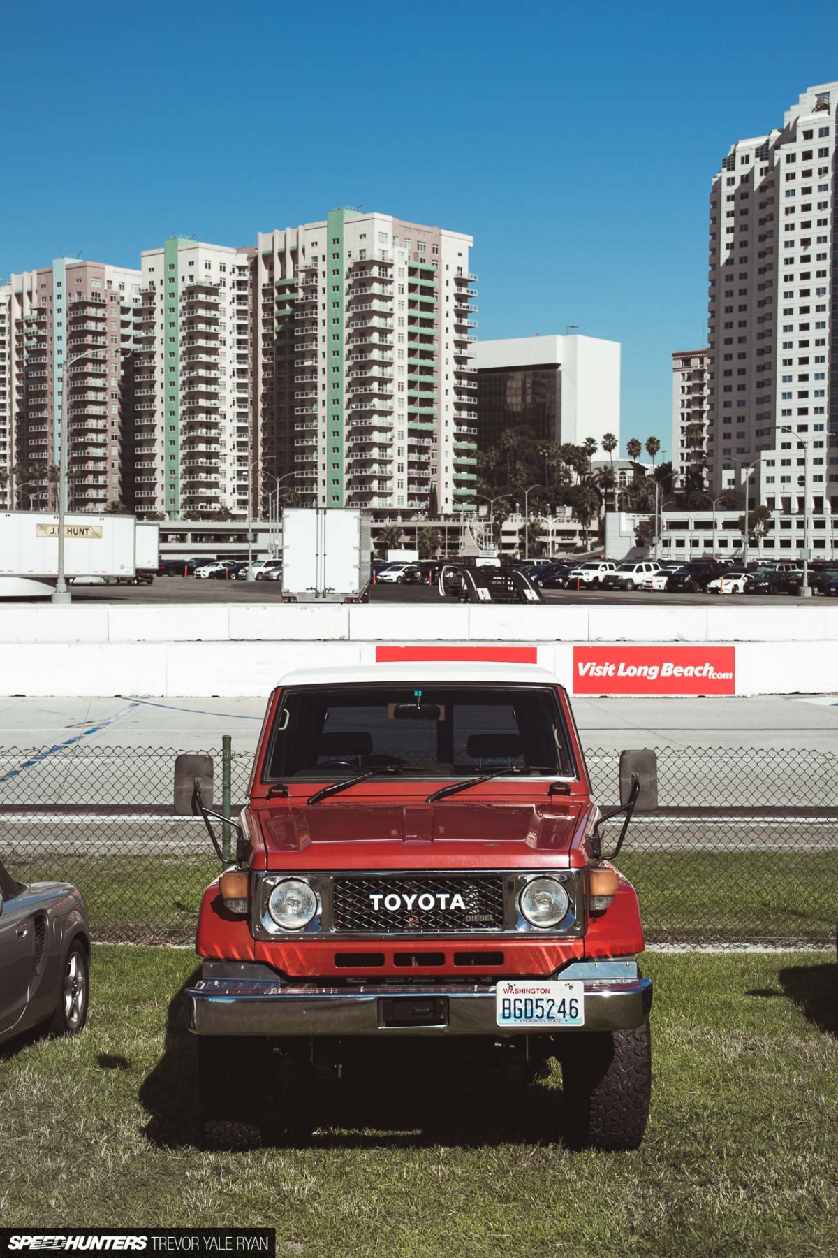 020_2018-SH-JCCS-Parking-Lot-Trevor-Ryan