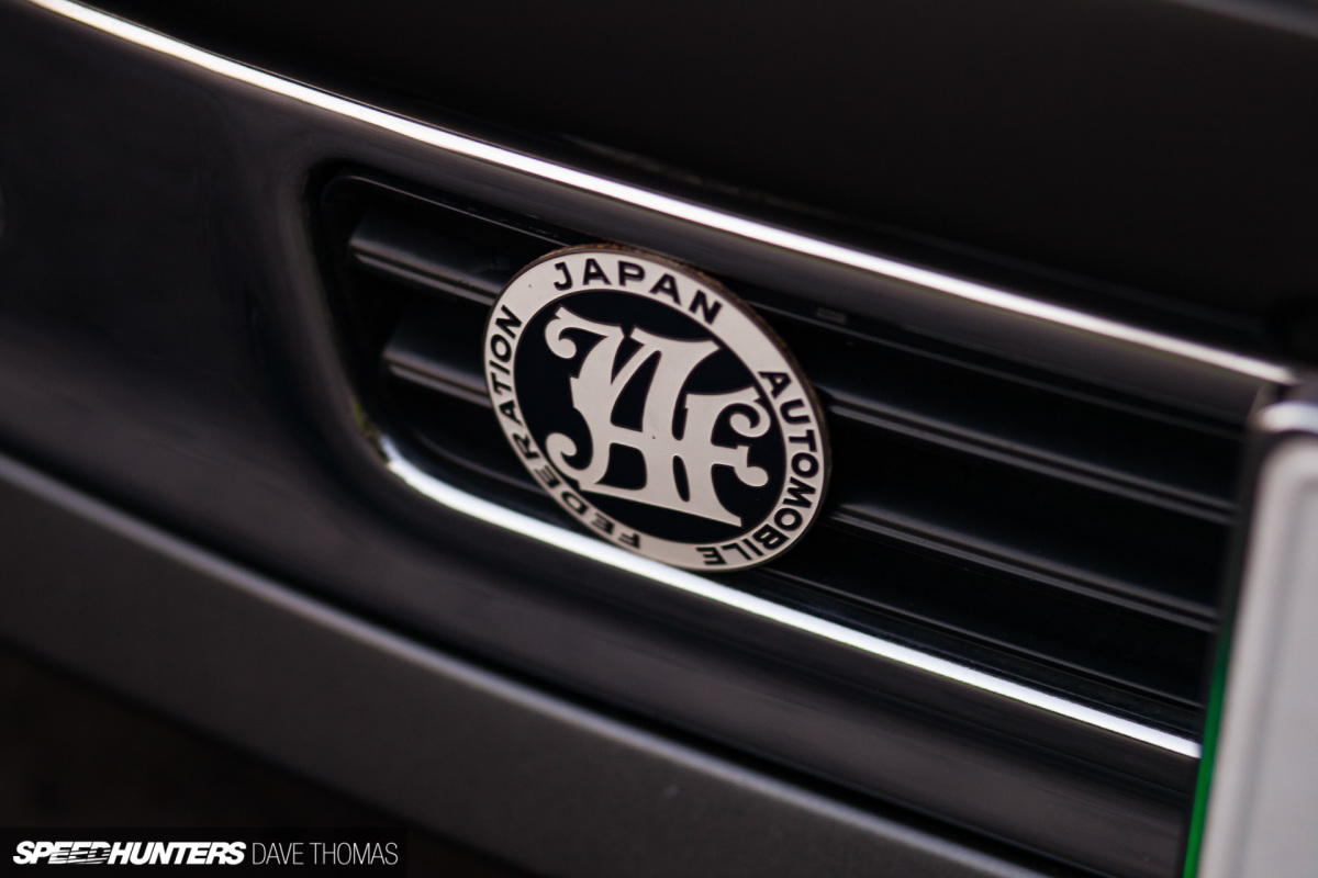 ken-york-air-lift-vip-toyota-century-dave-thomas-17