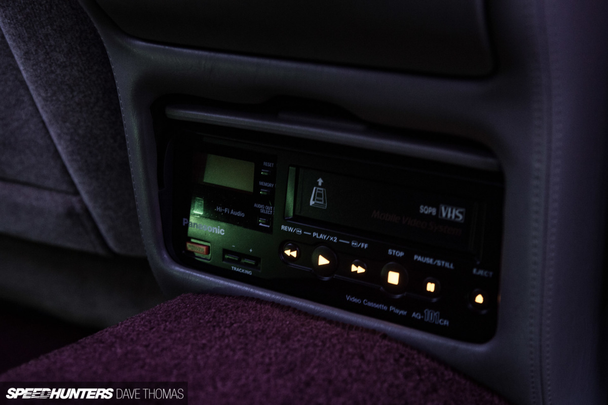 ken-york-air-lift-vip-toyota-century-dave-thomas-22