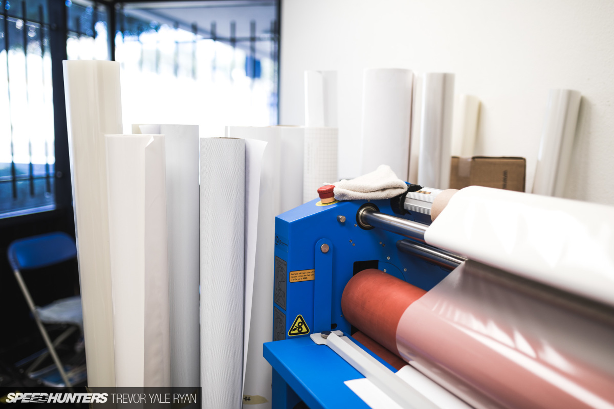 2018-SH_SEMA-Preview-BMW-Z4-GT3_Trevor-Ryan-008_1852