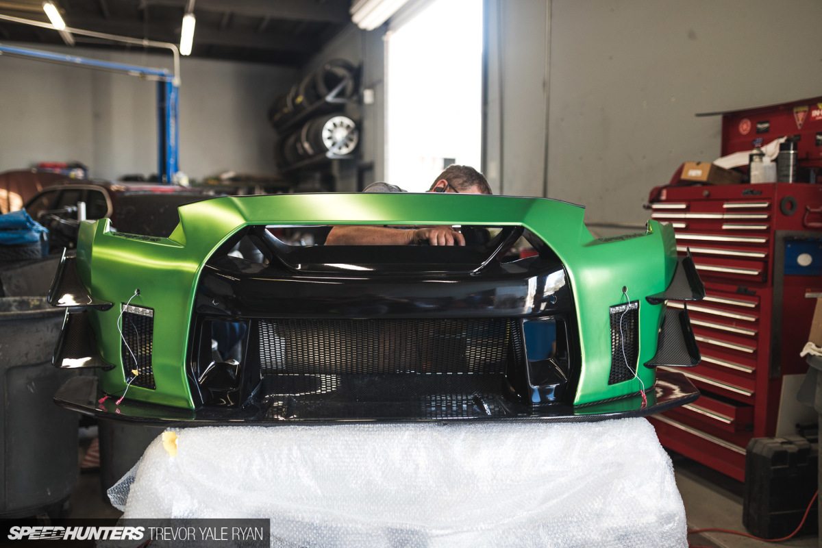 2018-SH_SEMA-Preview-BMW-Z4-GT3_Trevor-Ryan-017_1664