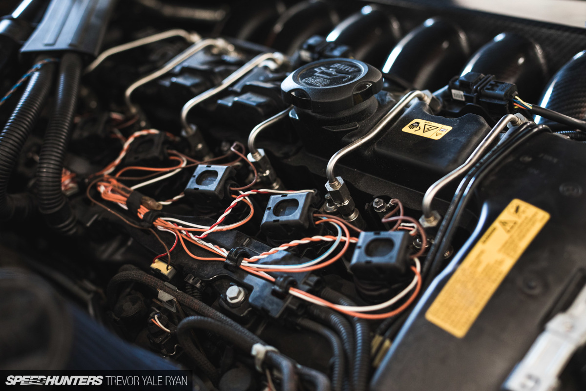 2018-SH_SEMA-Preview-BMW-Z4-GT3_Trevor-Ryan-027_1689