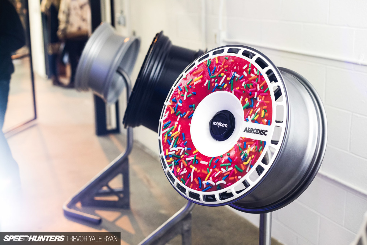 2018-SH_Art-Cars-Rotiform-Race-Service-LA_Trevor-Ryan-012_3373