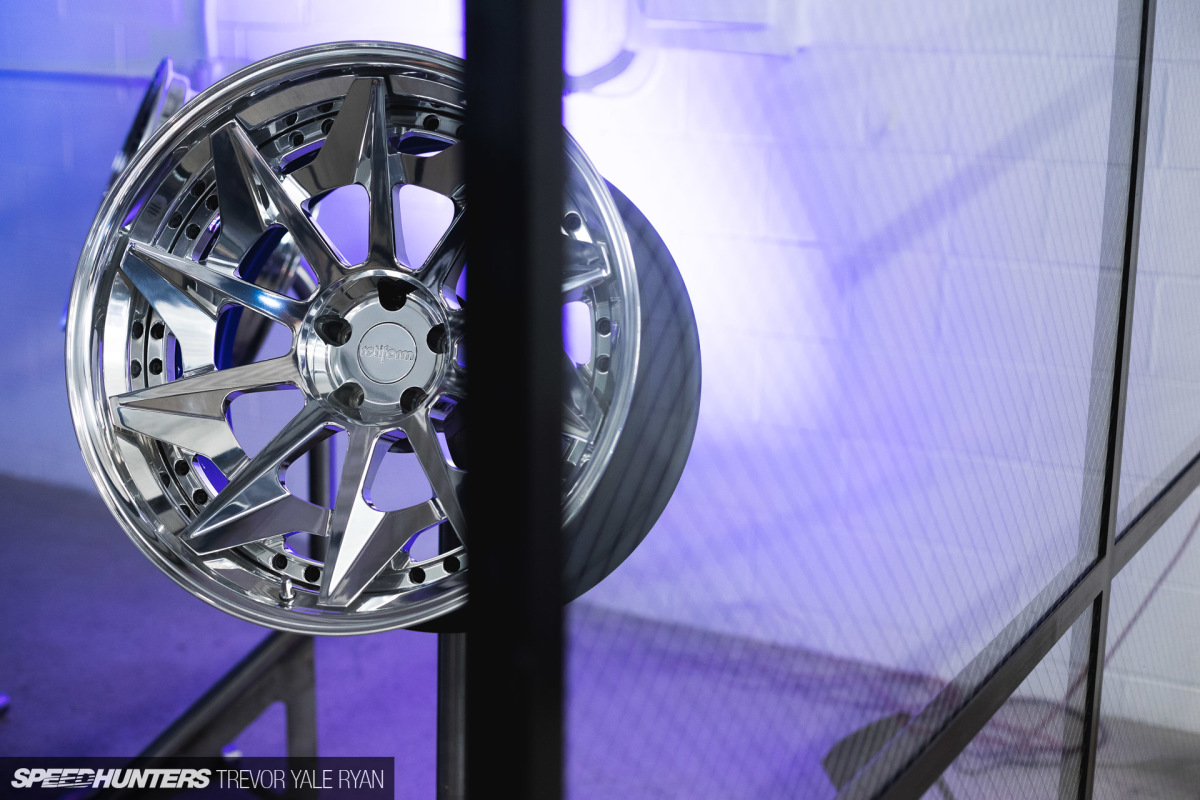 2018-SH_Art-Cars-Rotiform-Race-Service-LA_Trevor-Ryan-013_3485