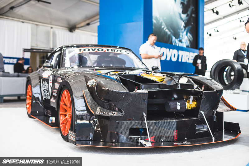 2018-SH_Full-Carbon-240Z-SEMA_Trevor-Ryan-002_4919