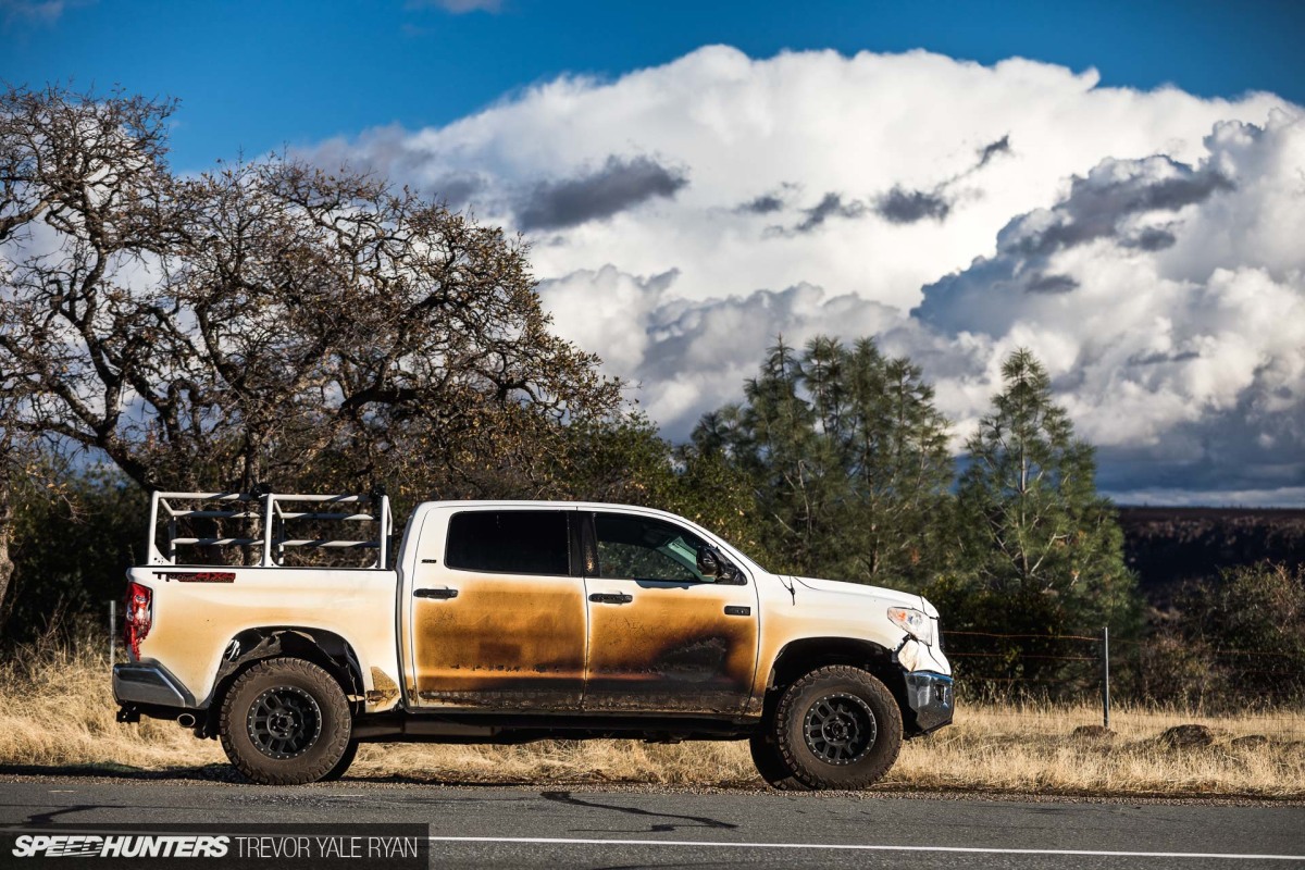 2018-SH_Allyn-Pierce-Toyota-Tundra-The-Pandra-Camp-Fire_Trevor-Ryan-041_0332