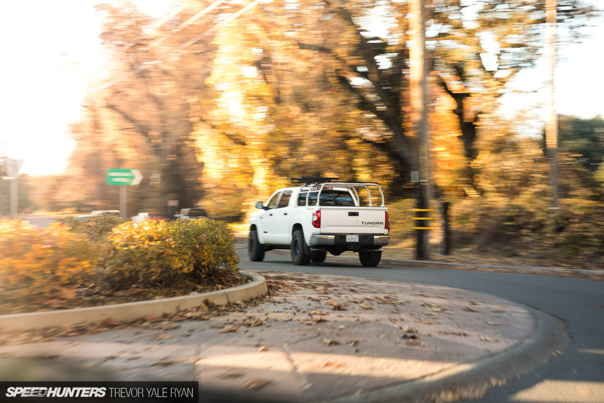 2018-SH_Allyn-Pierce-Toyota-Tundra-The-Pandra-Camp-Fire_Trevor-Ryan-052_0553