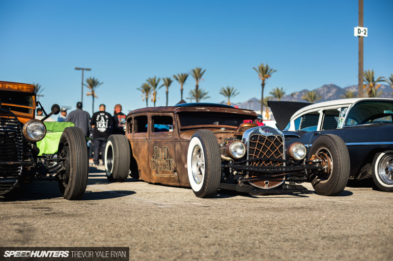 2018-SH_Mooneyes-Christmas-Show-Irwindale-SoCal_Trevor-Ryan-005_0467