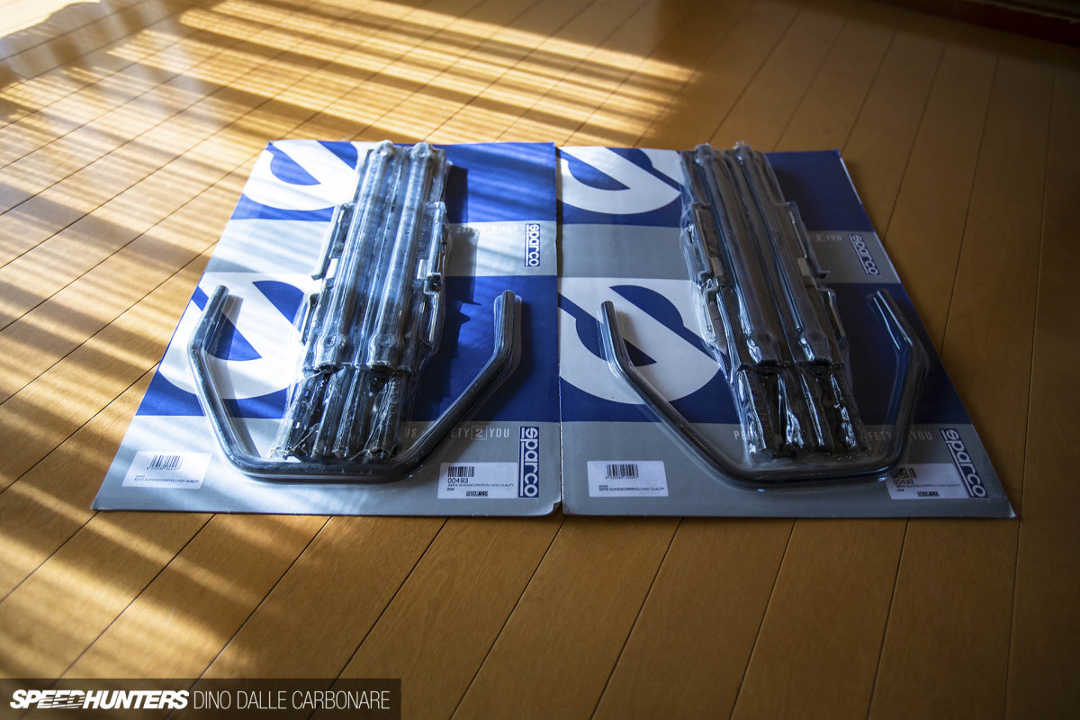 sparco_spx_unboxing_dino_dalle_carbonare_36