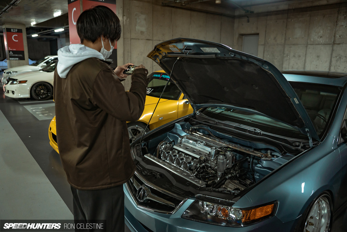 Speedhunters_Ron_Celestine_UDX_Acura_EngineBay