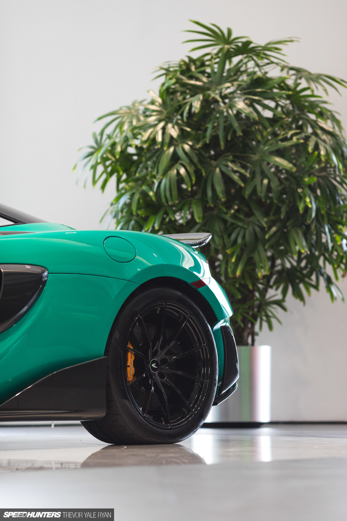 2018-SH_Das-Renn-Treffen-2019-Intro_Trevor-Ryan-041_9379