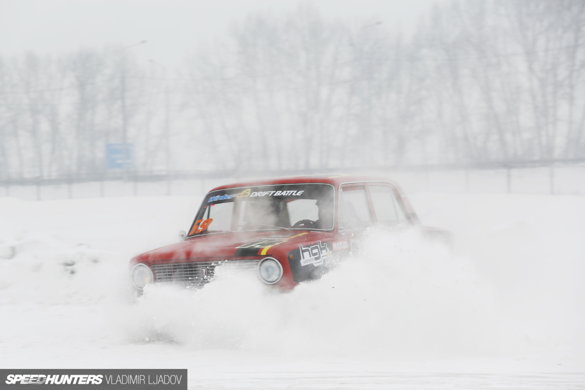 winter-drift-battle-lada-by-wheelsbywovka-8