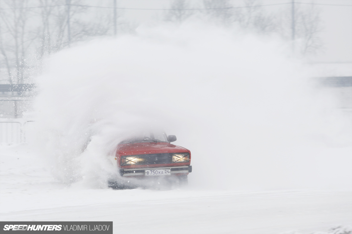 winter-drift-battle-lada-by-wheelsbywovka-10