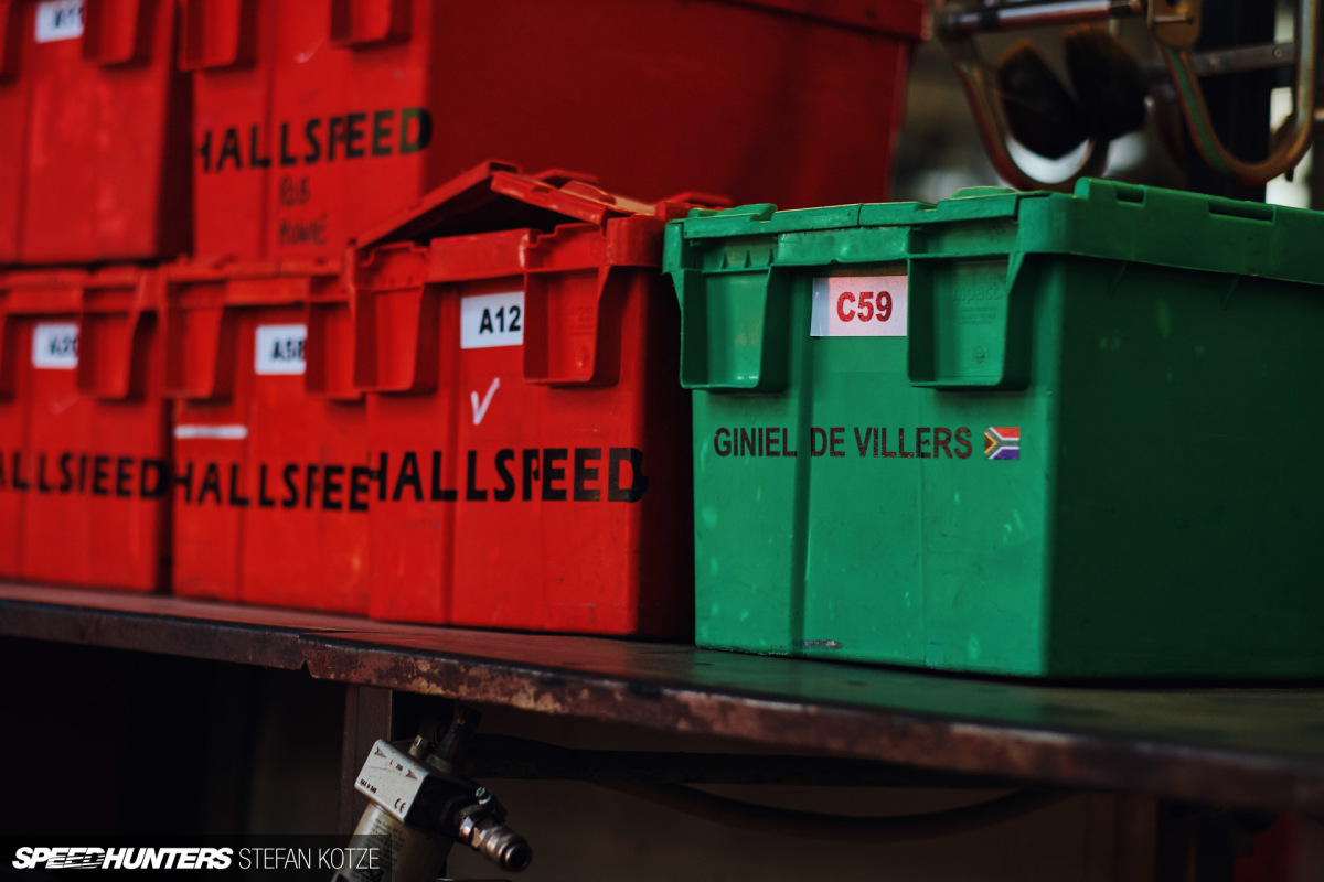 hallspeed-toyota-dakar-stefan-kotze-speedhunters- 076