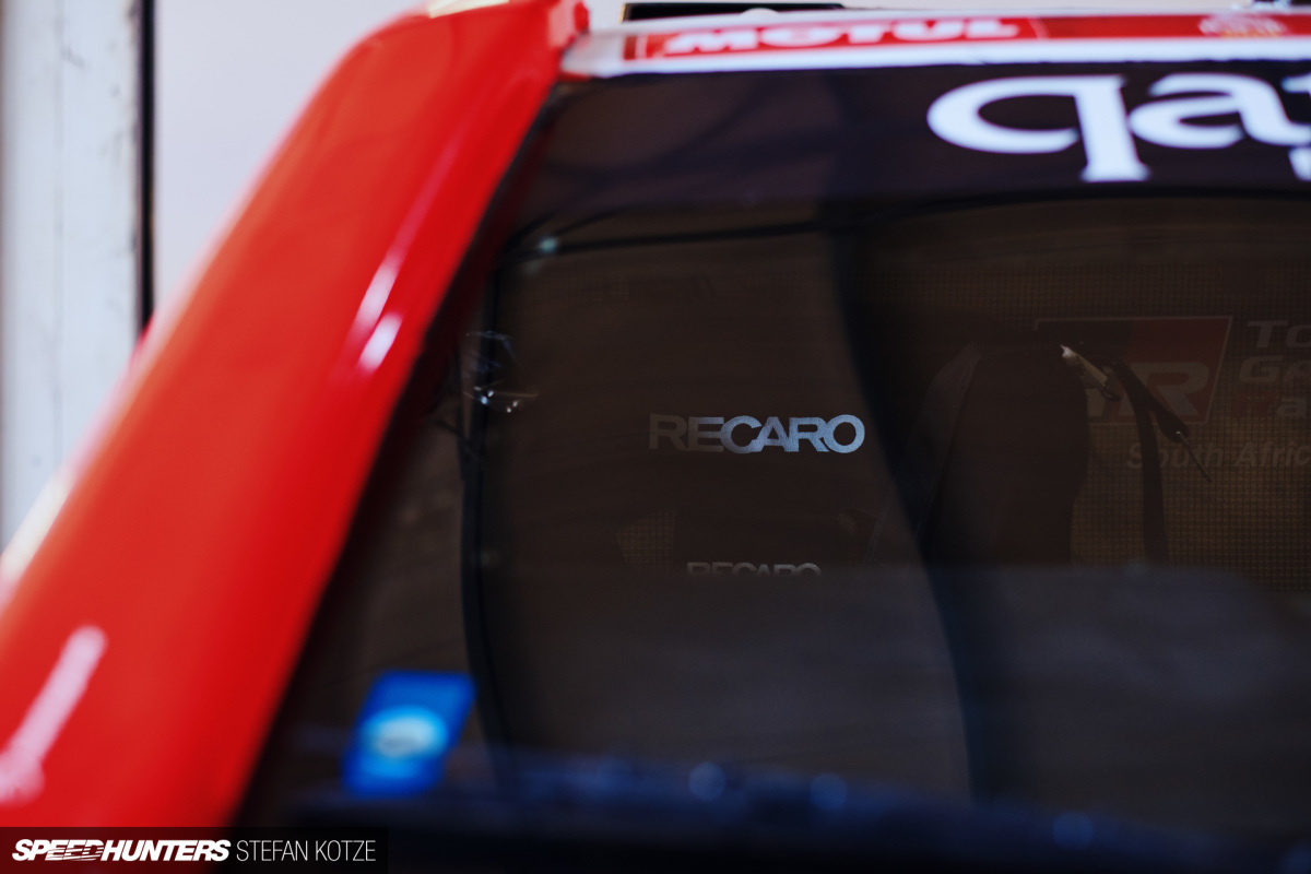 hallspeed-toyota-dakar-stefan-kotze-speedhunters- 017