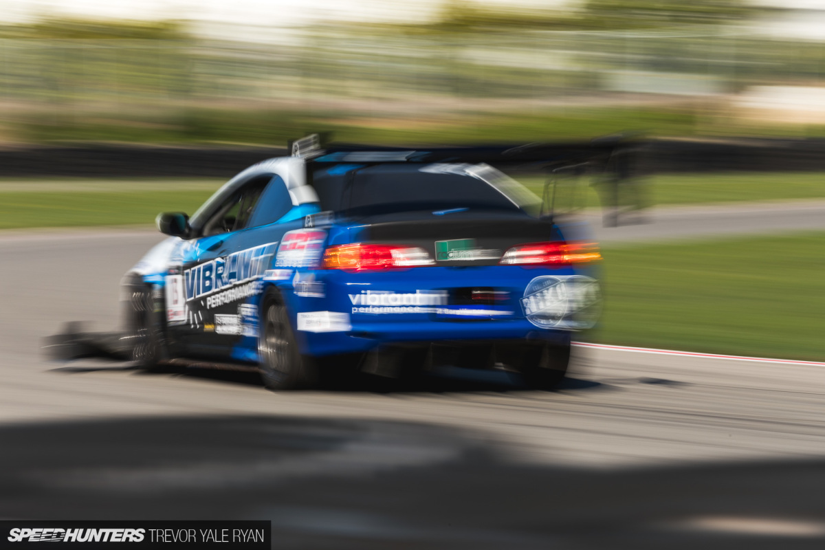 2018-Speedhunters_Vibrant-Acura-RSX-Will-Au-Yeung_Trevor-Ryan-011_7136