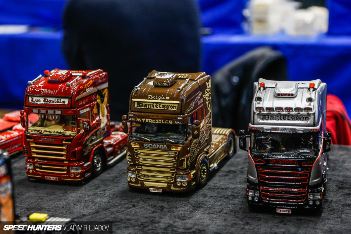 on-the-road-jabbeke-model-show-wheelsbywovka-95