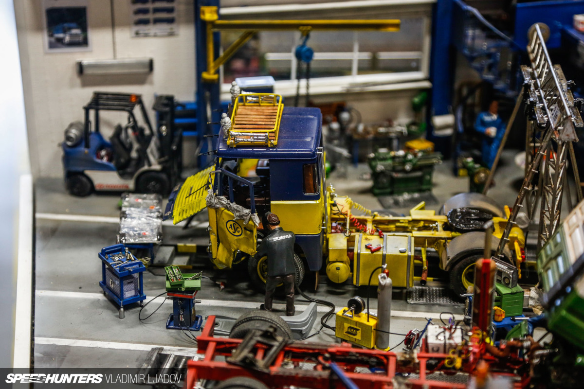 on-the-road-jabbeke-model-show-wheelsbywovka-107