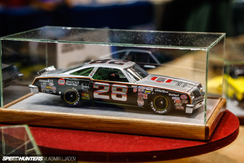 on-the-road-jabbeke-model-show-wheelsbywovka-7