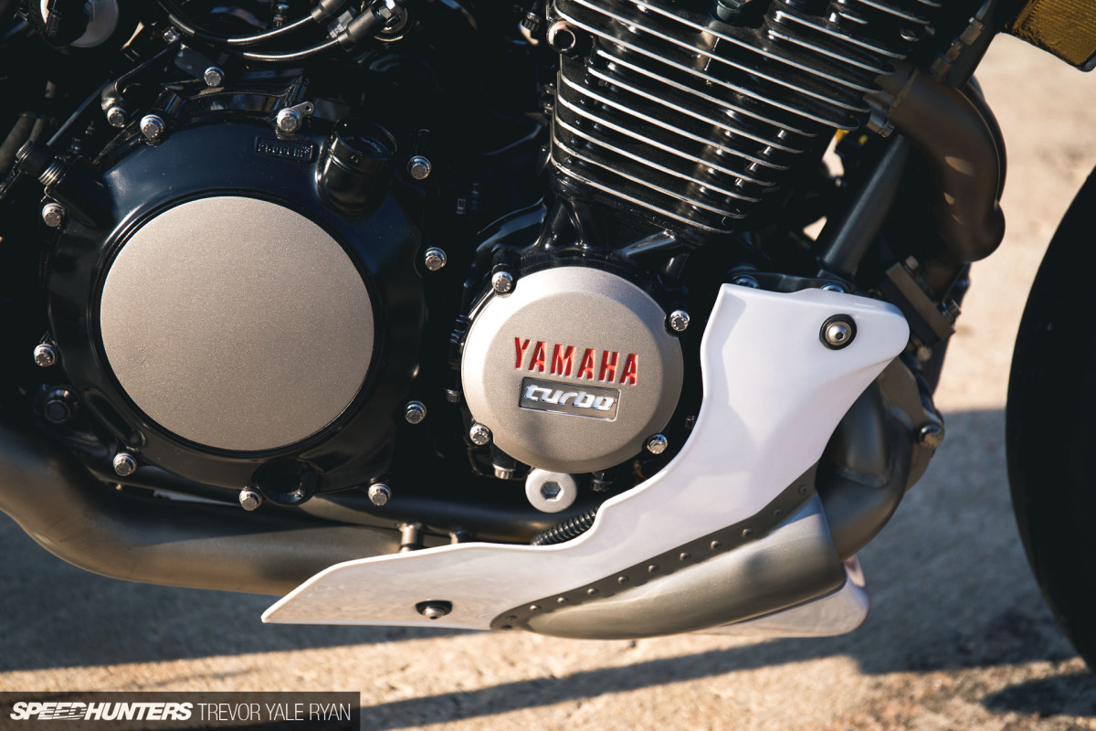 2018-Speedhunters_Turbo-Maximus-Yamaha-XJ750-Maxim_Trevor-Ryan-003_6850