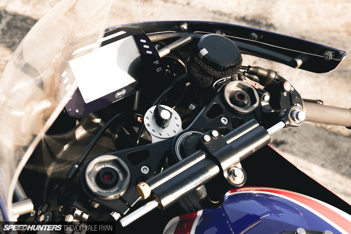 2018-Speedhunters_Turbo-Maximus-Yamaha-XJ750-Maxim_Trevor-Ryan-005_6861