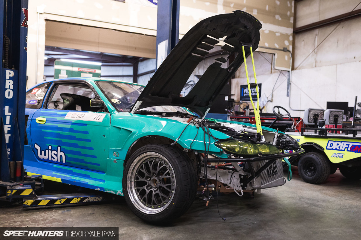 2018-Speedhunters_Matt-Field-Drift-Cave-Formula-D-Prep_Trevor-Ryan-026_7201