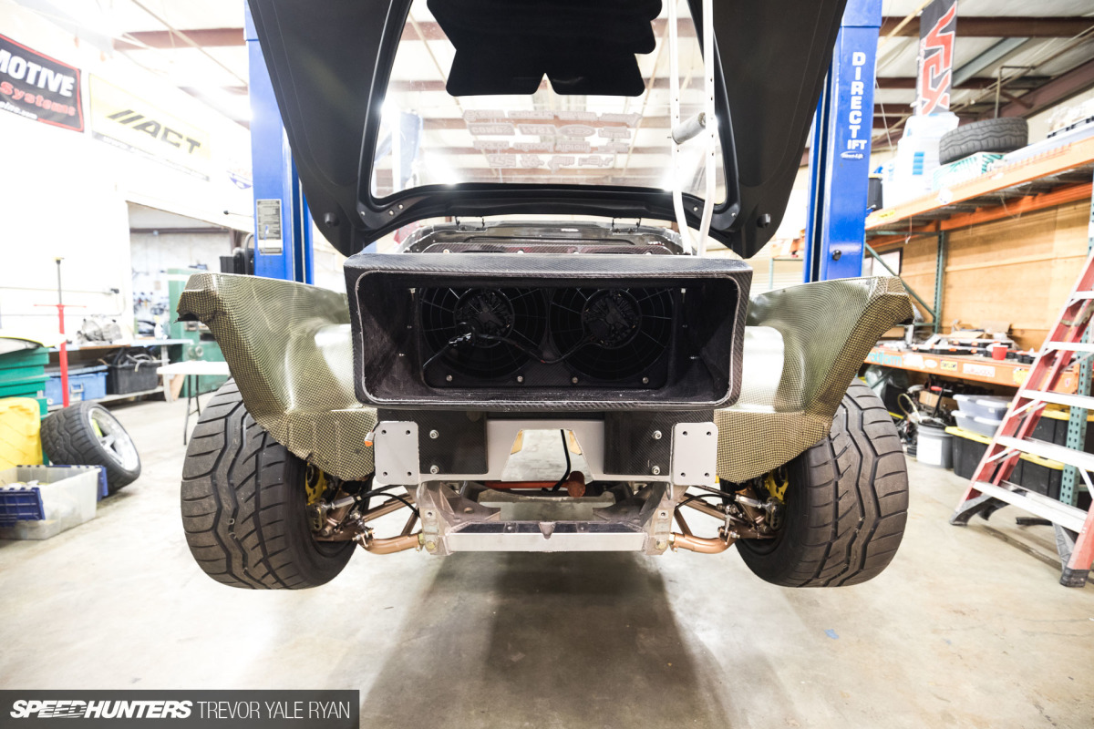 2018-Speedhunters_Matt-Field-Drift-Cave-Formula-D-Prep_Trevor-Ryan-055_6900