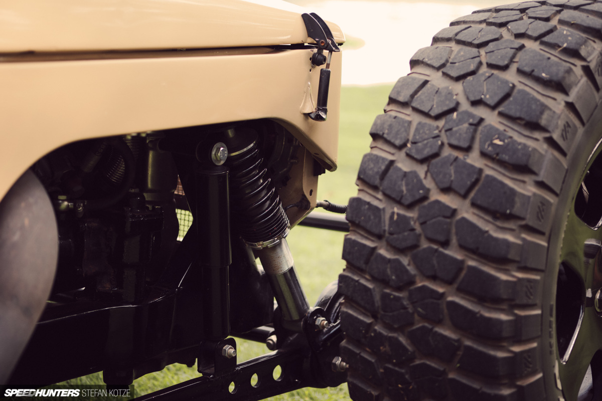 stefan-kotze-speedhunters-toyota-fj- 031