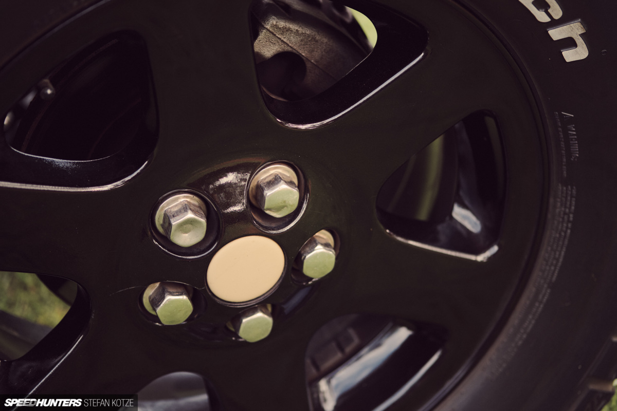 stefan-kotze-speedhunters-toyota-fj- 027