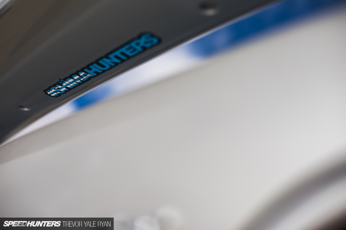 2018-Speedhunters_Itasha-Style-R32-Skyline_Trevor-Ryan-013_3240