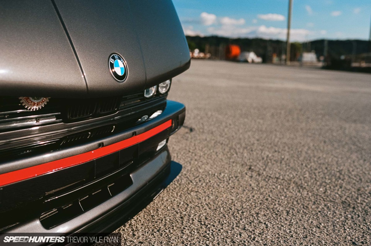 2018-Speedhunters_BMW-E30-M3-Watsonville_Trevor-Ryan-005_74560015