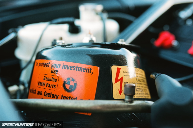 2018-Speedhunters_BMW-E30-M3-Watsonville_Trevor-Ryan-006_74560016