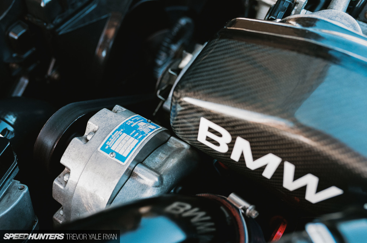 2018-Speedhunters_BMW-E30-M3-Watsonville_Trevor-Ryan-008_74560018