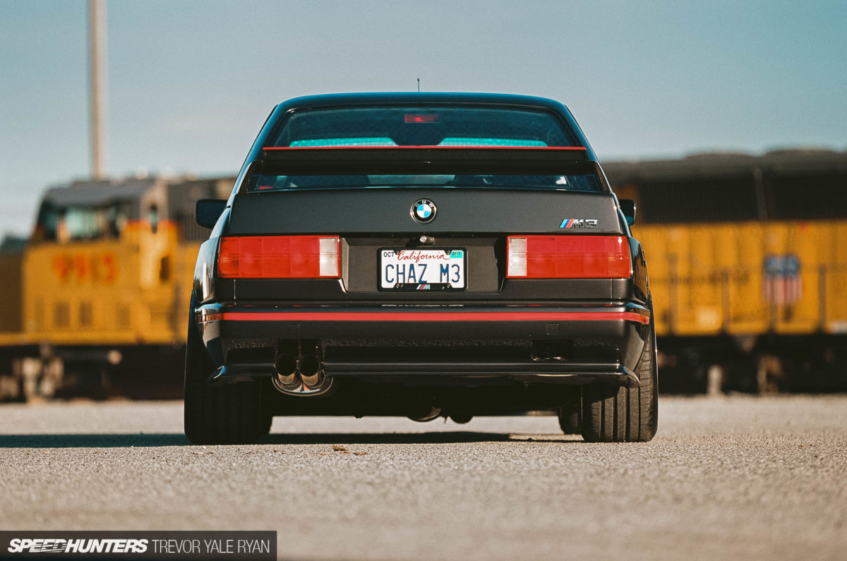 2018-Speedhunters_BMW-E30-M3-Watsonville_Trevor-Ryan-013_74560023