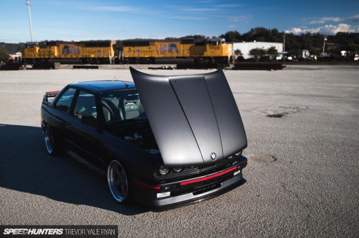 2018-Speedhunters_BMW-E30-M3-Watsonville_Trevor-Ryan-035_0192