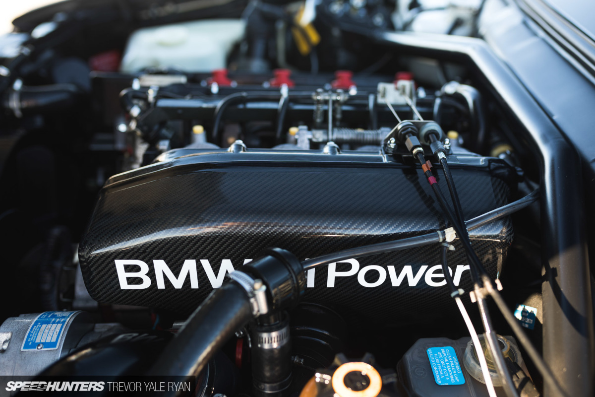2018-Speedhunters_BMW-E30-M3-Watsonville_Trevor-Ryan-036_0195