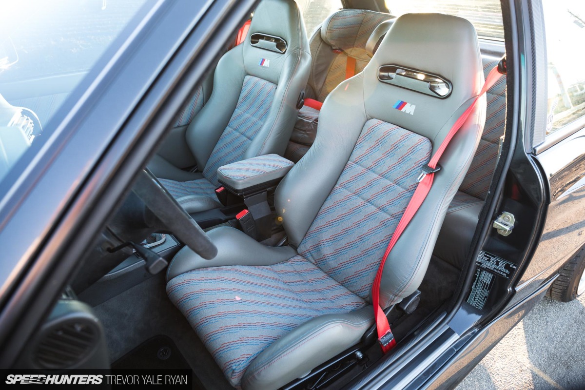 2018-Speedhunters_BMW-E30-M3-Watsonville_Trevor-Ryan-050_0251