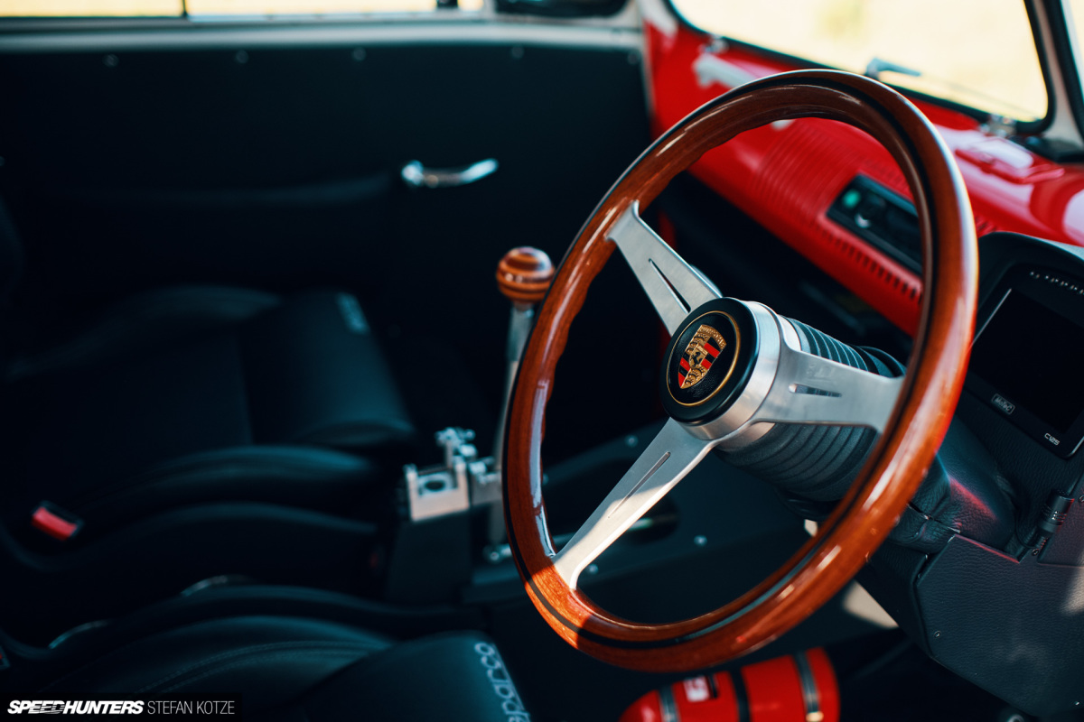 stefan-kotze-speedhunters-porsche-kombi- 048