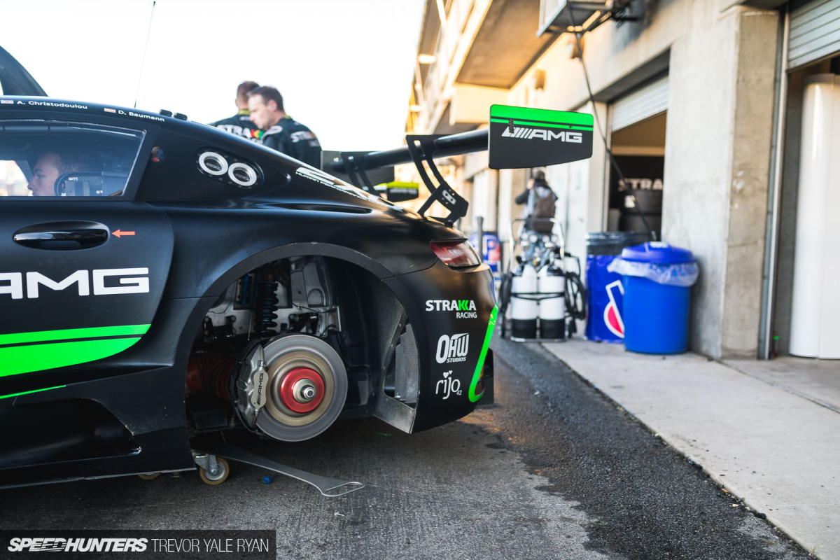 2018-Speedhunters_California-8-Hour-Race-Prep_Trevor-Ryan-018_6656