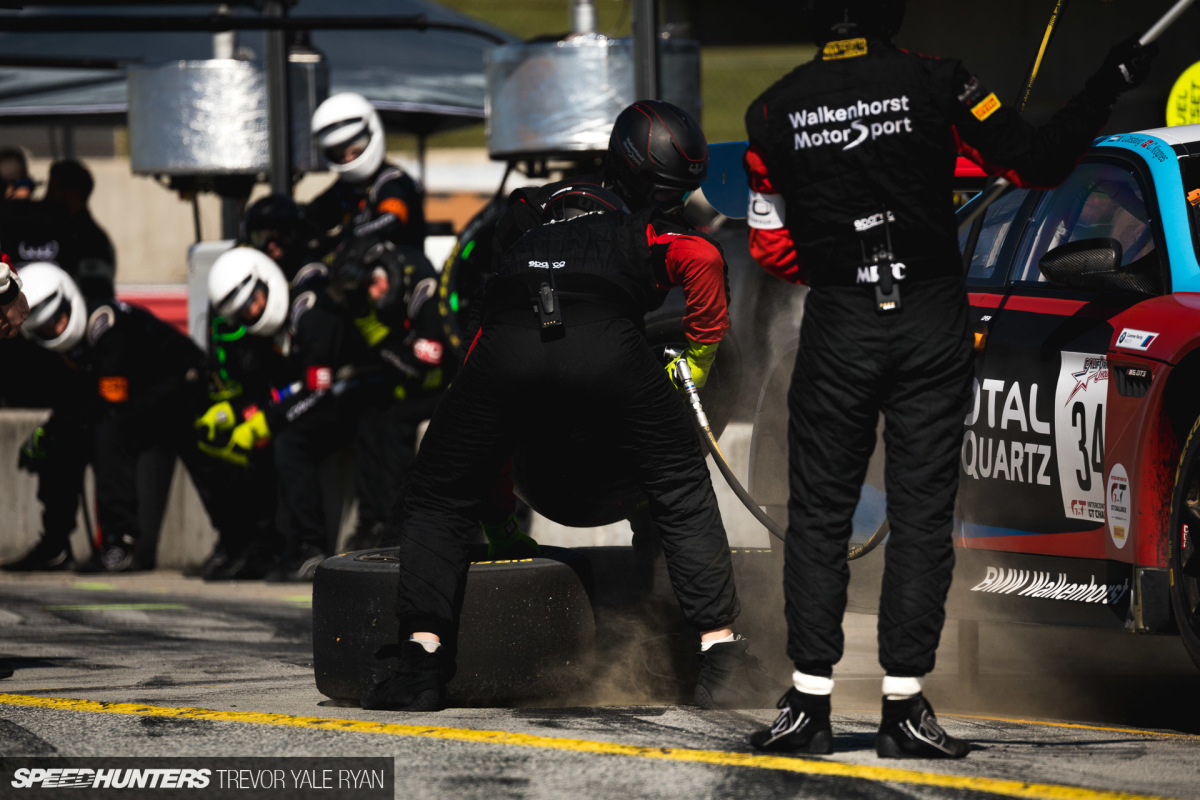 2019-California-8-Hour-Pit-Stops_Trevor-Ryan-Speedhunters_004_8862