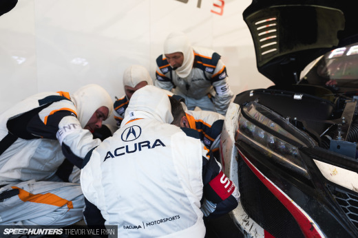 2019-California-8-Hour-Pit-Stops_Trevor-Ryan-Speedhunters_026_8642