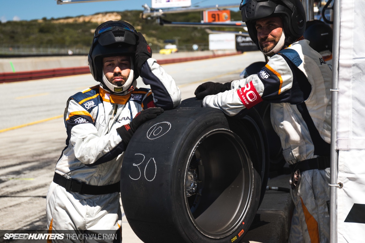 2019-California-8-Hour-Pit-Stops_Trevor-Ryan-Speedhunters_101_0797