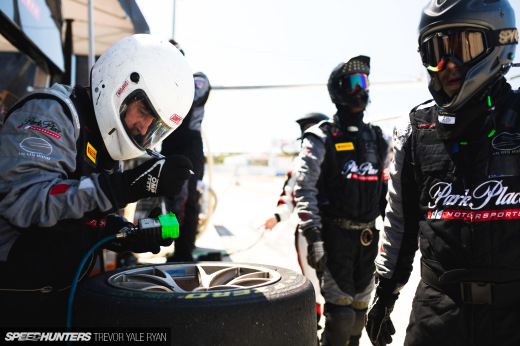 2019-California-8-Hour-Pit-Stops_Trevor-Ryan-Speedhunters_107_8479