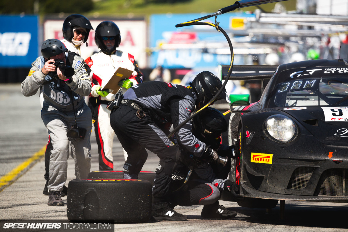 2019-California-8-Hour-Pit-Stops_Trevor-Ryan-Speedhunters_119_3470