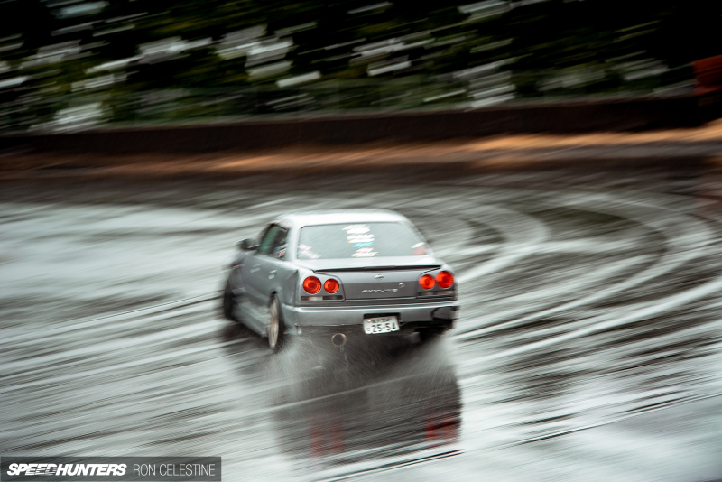Speedhunters_Ron_Celestine_R34_Nissan_Drift_11
