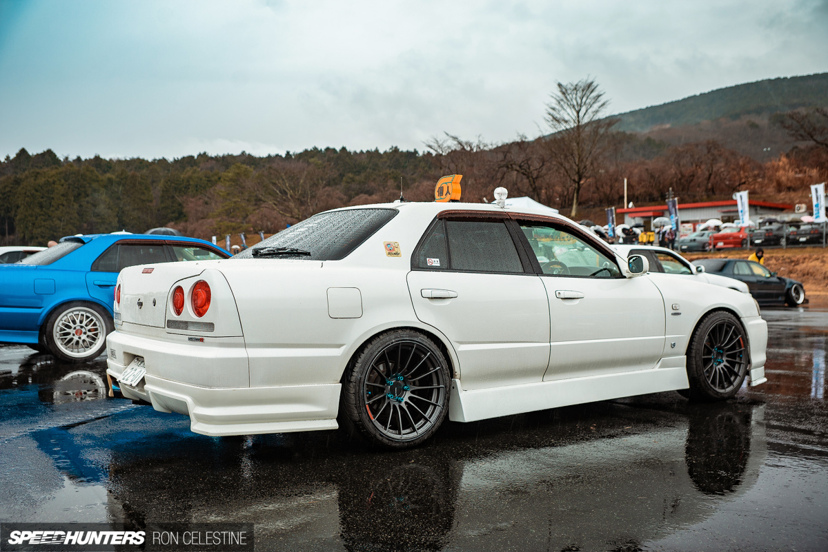 Speedhunters_Ron_Celestine_R34_Nissan_ER34_Taxi_1